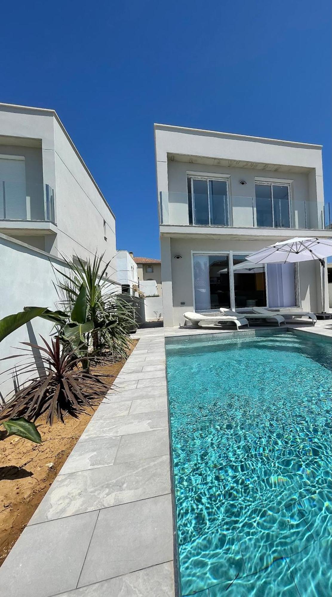 Belle Villa Contemporaine Piscine Privee Empuriabrava Extérieur photo